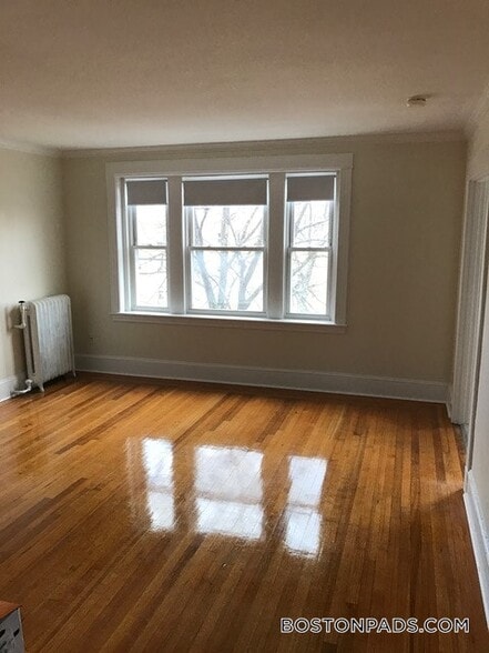 Building Photo - 88 Washington St