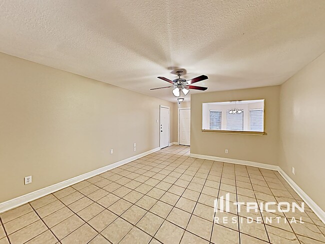 Building Photo - 4738 Black Rock St