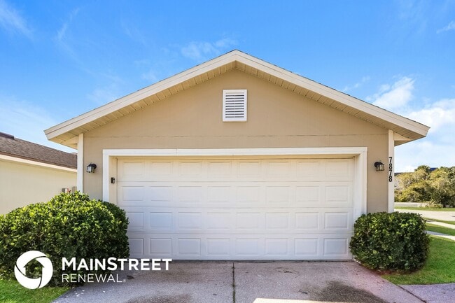 Building Photo - 7878 Cherry Blossom Dr S