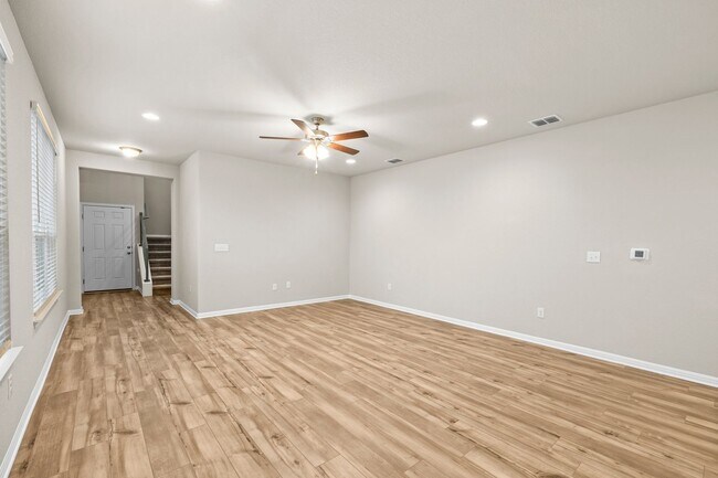 Building Photo - 1156 Autumn Heather Dr