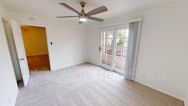 Building Photo - 3635 3rd Ave