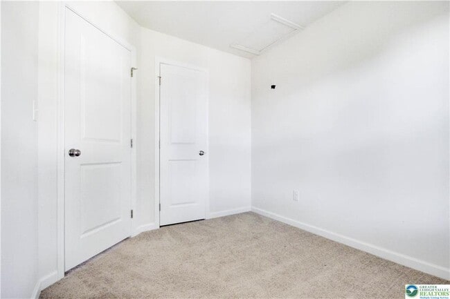 Building Photo - 304 Stonewood Ln