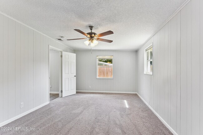 Building Photo - 3526 Formosa Dr
