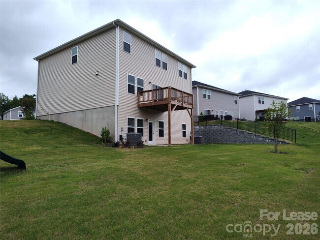 Building Photo - 115 Sentinel Ct