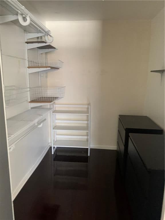 Building Photo - 1139 Hartford Ave