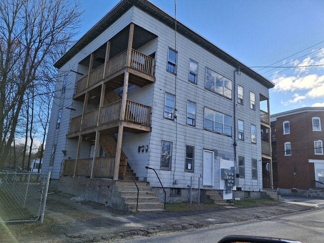 Building Photo - 44 Pratt St