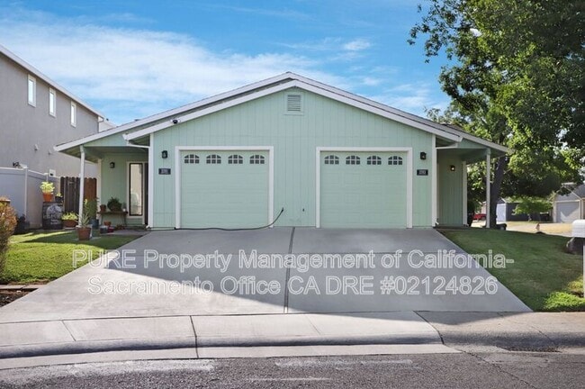 Building Photo - 3203 Sher Ct