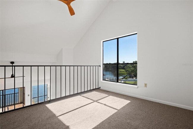 Building Photo - 3127 W Sligh Ave