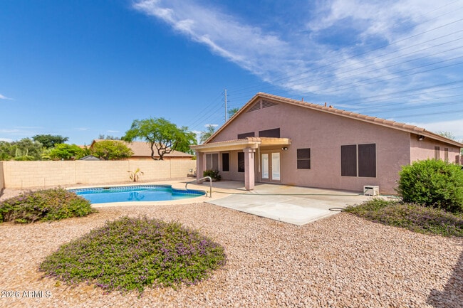 Building Photo - 7706 E Peralta Ave