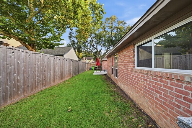 Building Photo - 3502 Plum Brook Ln