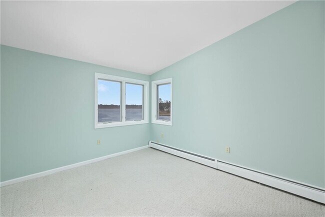 Building Photo - 79 Boyce Ave