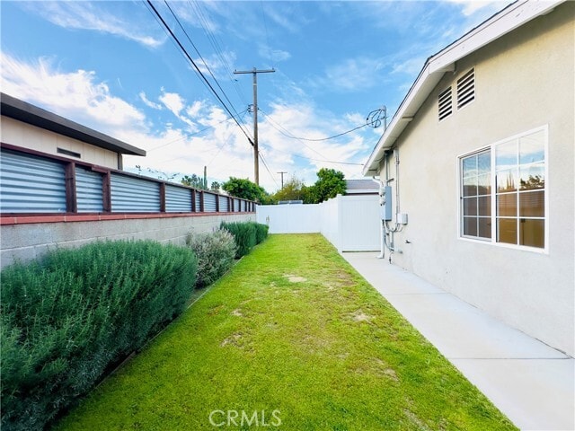 Building Photo - 8655 Ranchito Ave