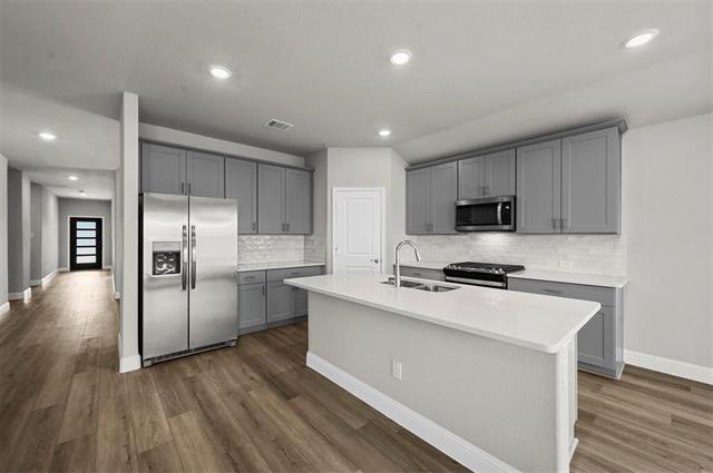 Building Photo - 518 Tribble Dr