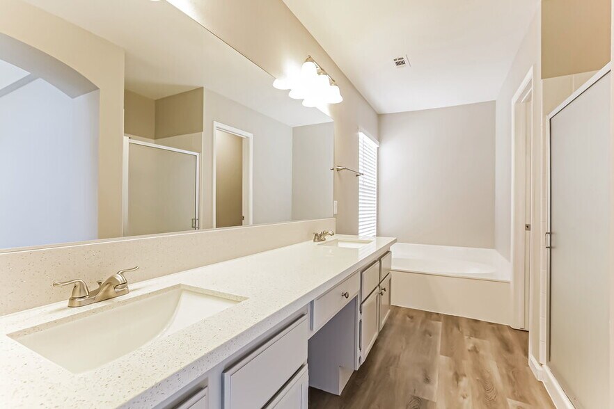 Building Photo - 3204 Harbor Vista St