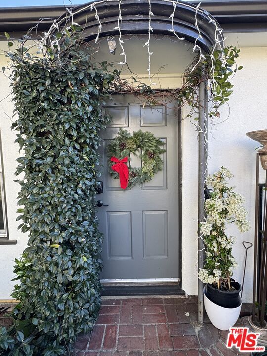 Building Photo - 8036 Norton Ave