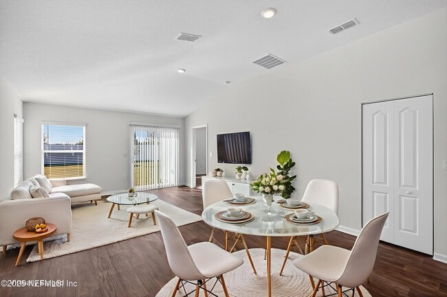 Building Photo - 1347 Little Heron Pl