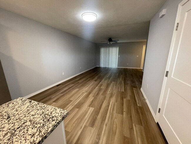 Building Photo - Nightly Rental - Alternative - New Never Occupied - Brand New 2 bedroom 2 bath Duplex in Kimberli...