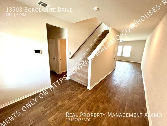 Building Photo - **MOVE-IN SPECIAL** Available Now! 4 Bedro...