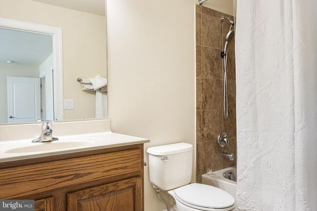 Building Photo - 1417 Stockton Rd