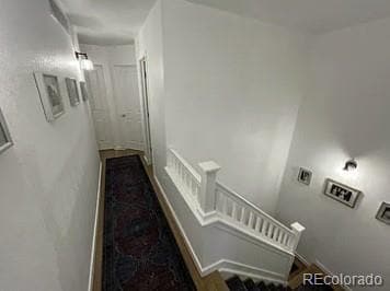 Building Photo - 3616 Oakwood Dr