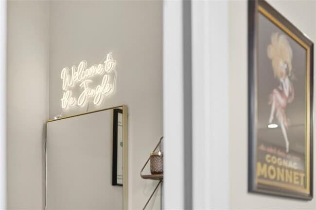 Building Photo - 5228 Dresden Wy