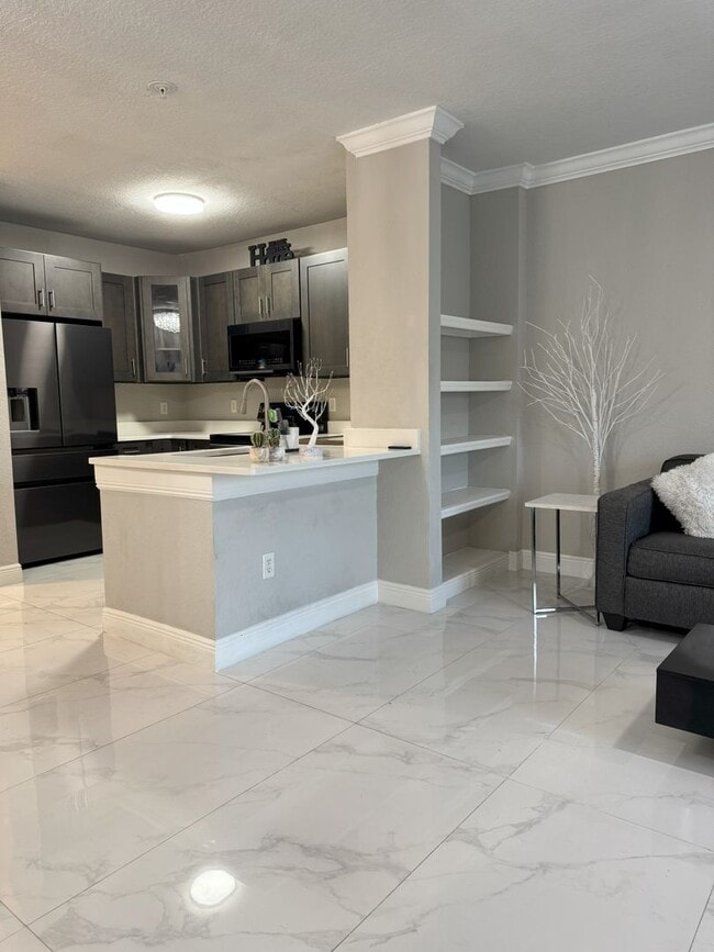 Building Photo - The Grande Downtown - REMODELED 1 Bedroom Available for rent NOW!