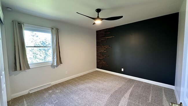 Building Photo - 17670 Green Isle Ct