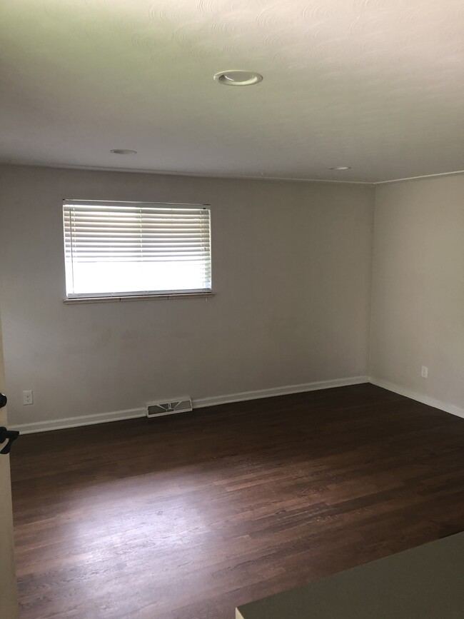 Main living room - 2310 W 34th Ave