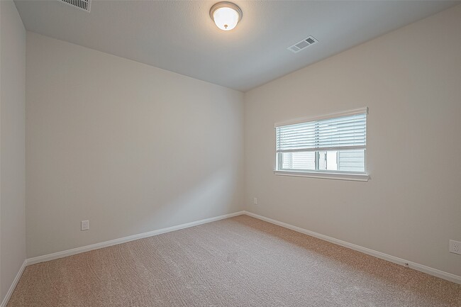 Building Photo - 31123 Mahogany Fir Trl