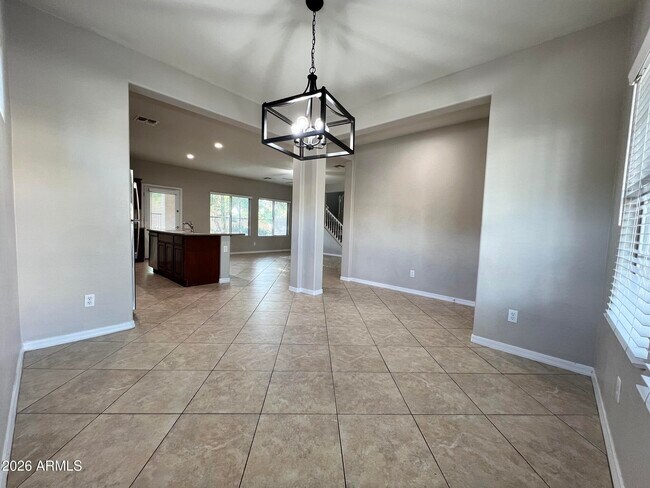 Building Photo - 4642 S Carmine Ln