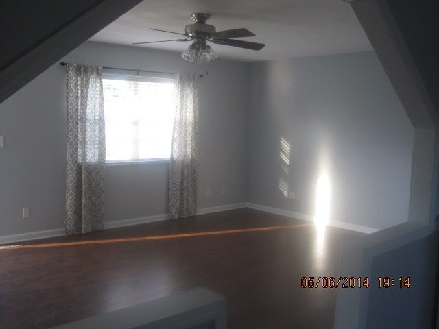 Building Photo - Three Bedroom Two Bath Rancher in the heart of Teays Valley