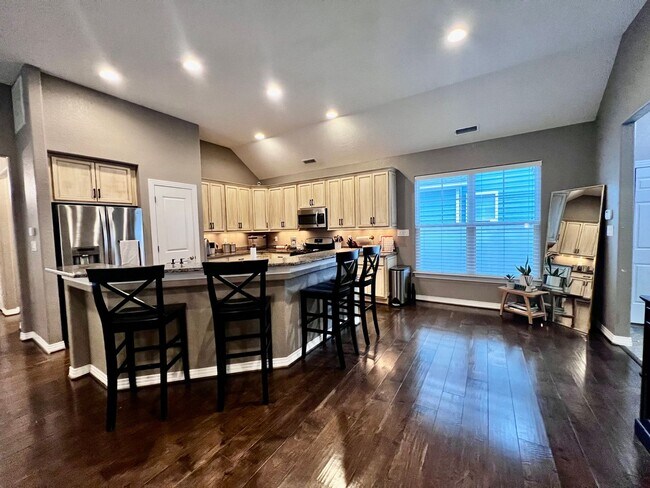 Building Photo - Beautiful Corner Lot, Single Family Home, in Sherwood Lakes.