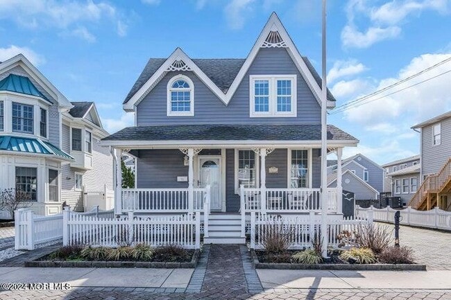 Building Photo - 12 Reese Ave