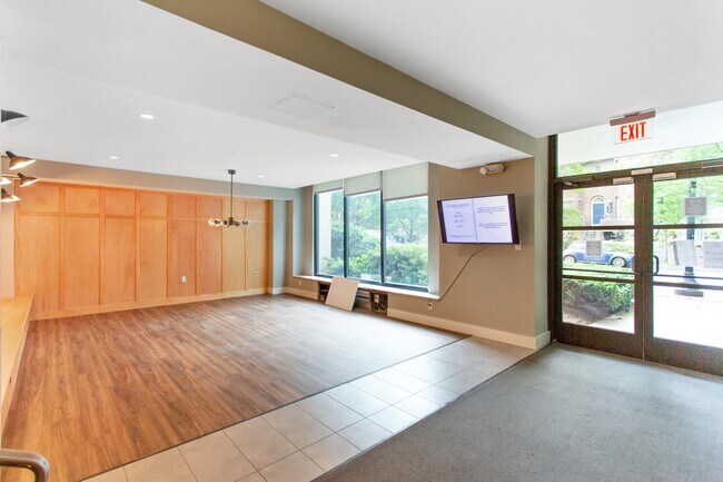 Building Photo - 2030 F St NW