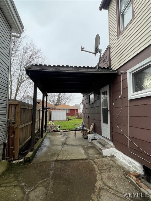 Building Photo - 226 Longnecker St