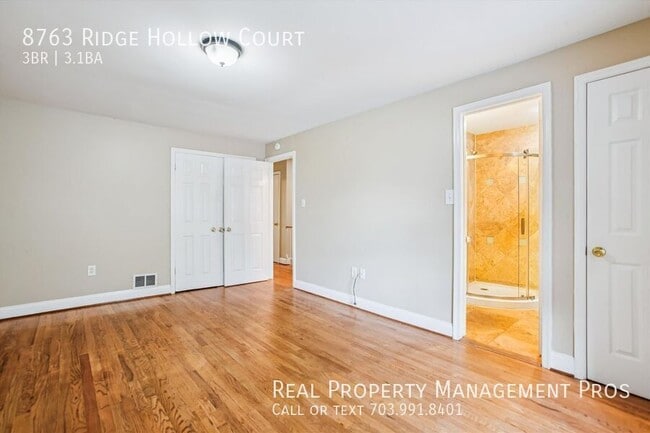 Building Photo - 8763 Ridge Hollow Ct