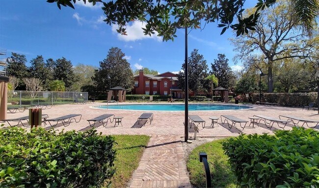 Building Photo - 114 Vista Verdi Cir