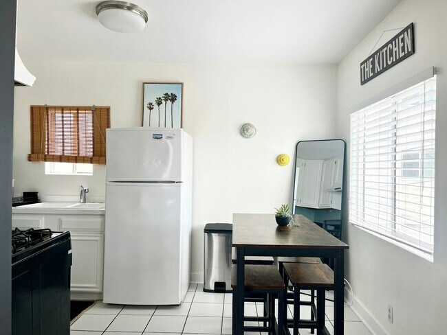 Building Photo - 40 23rd Ave