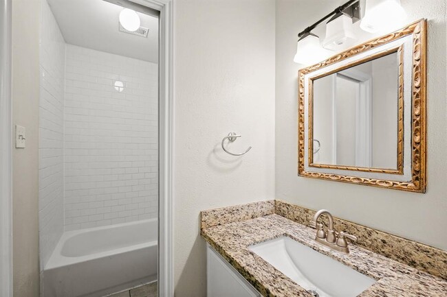 Building Photo - 13730 Piping Rock Ln