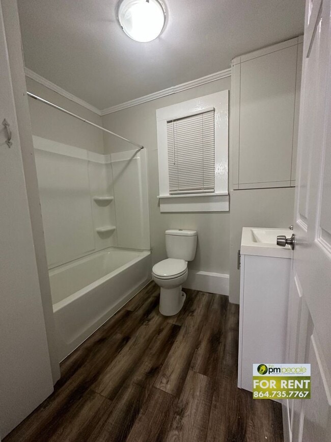 Building Photo - 2/2 in Great Location for Easley or Greenville!