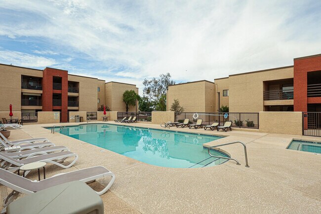 Building Photo - 1340 N Recker Rd