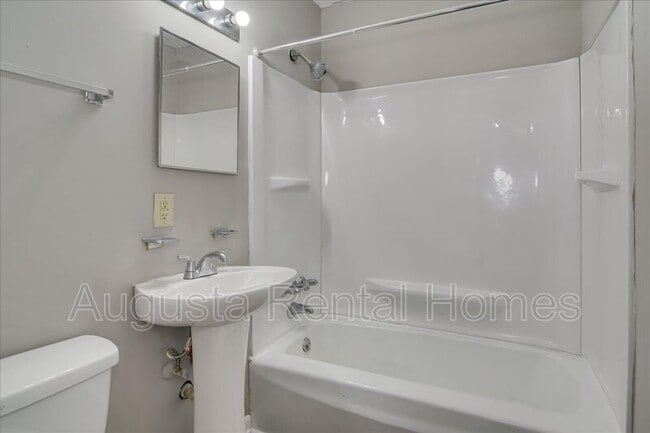 Building Photo - 1603 Northern Spy Trail