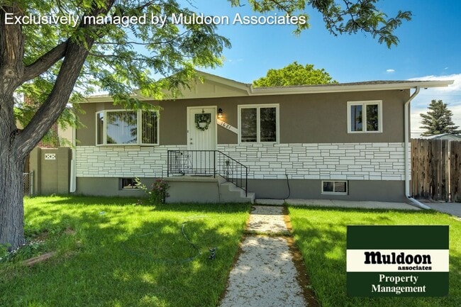 Building Photo - Remodeled house with finished basement!