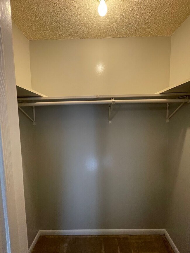 Building Photo - Rolling Acres Subdivision