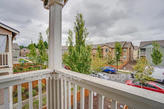 Building Photo - 7120 NE 153rd Pl