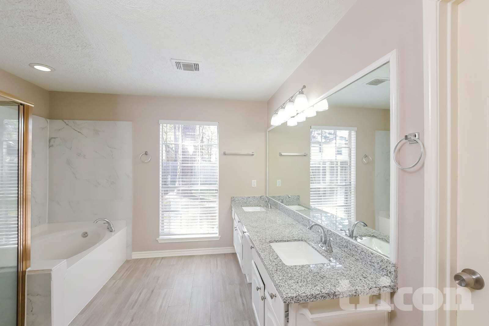 Building Photo - 20207 Cannaberry Way