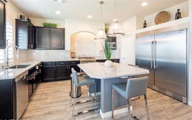 Building Photo - **COMING SOON 07/21/2025**Luxurious 3-Stor...