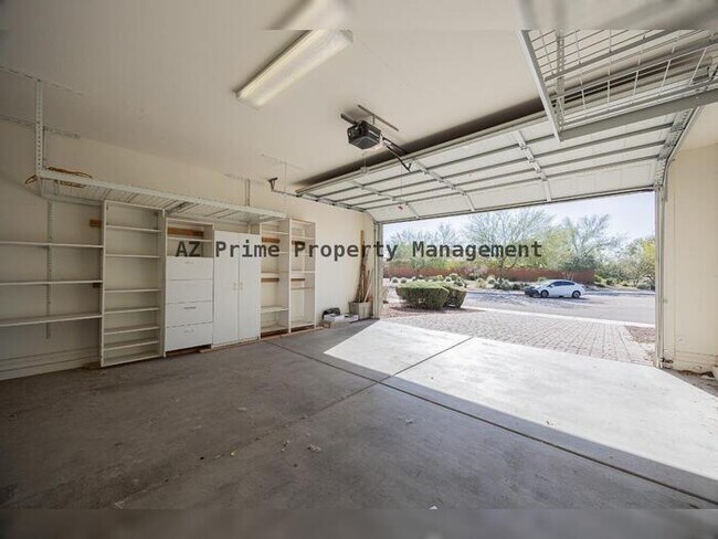 Building Photo - 2612 W Perola Dr