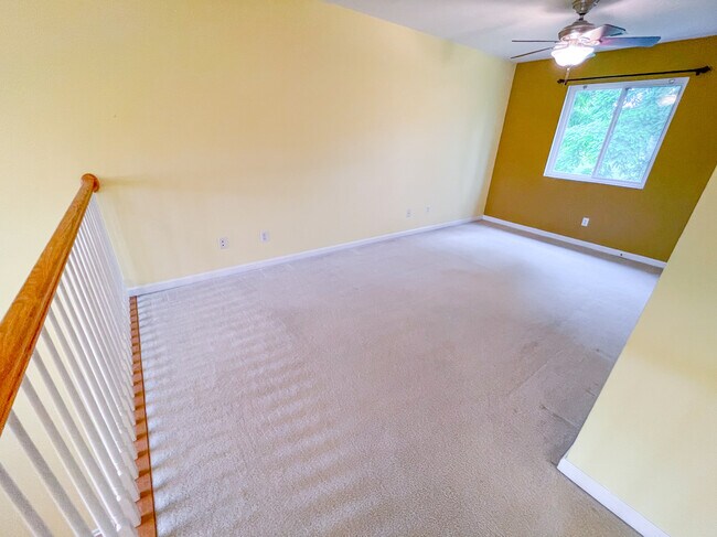 Building Photo - 156 Robinson Walk