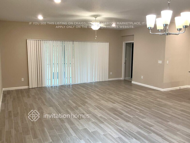 Building Photo - 2403 Laylas Wy